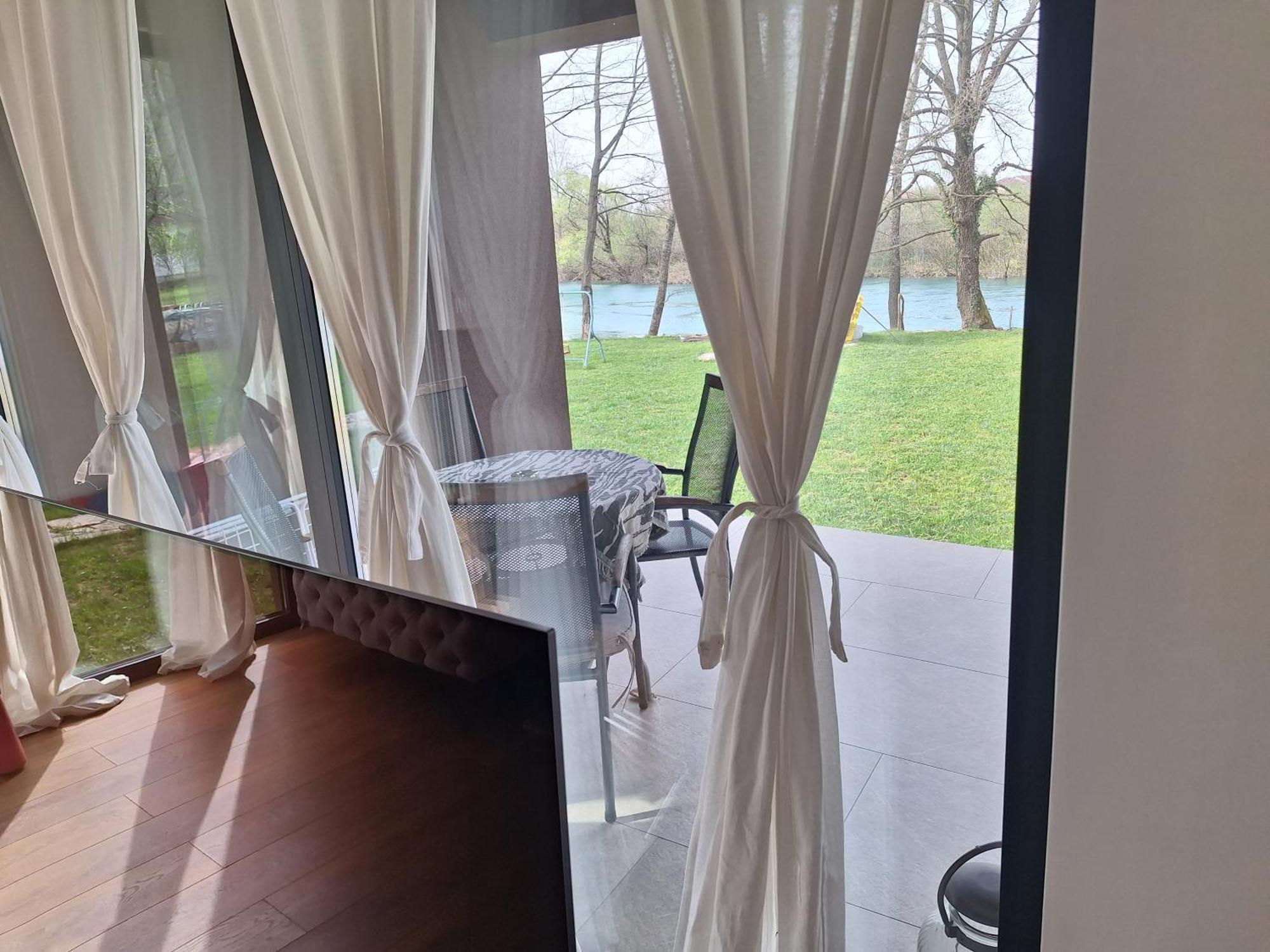 Farah Superior Apartments Бихач Номер фото