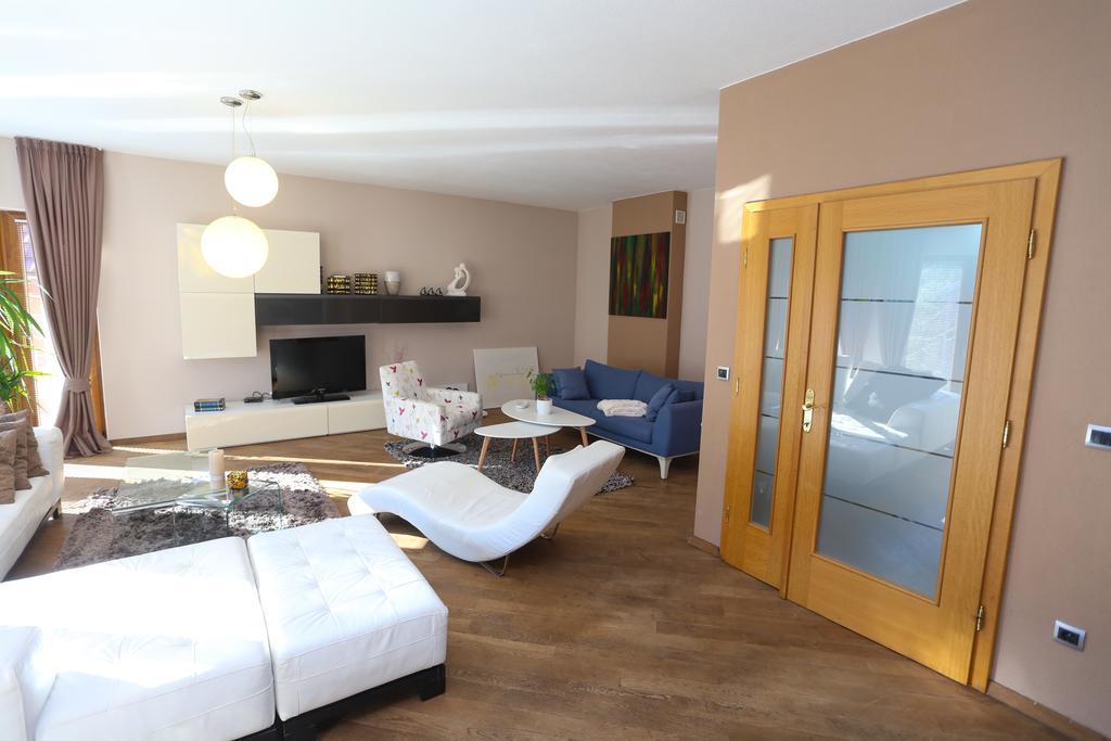 Farah Superior Apartments Бихач Экстерьер фото